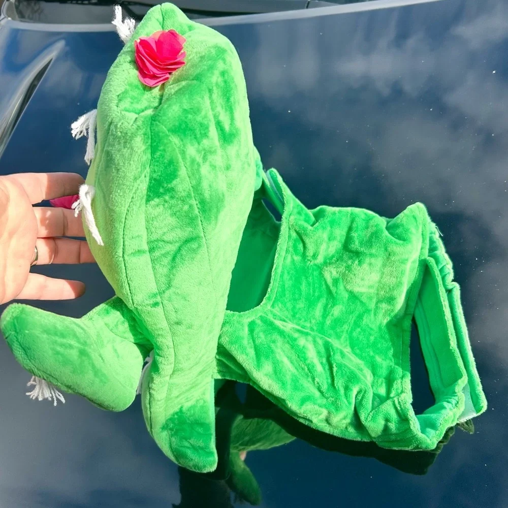 🌵 Cyeollo Cactus Dog Costume – Medium – Soft, Funny, Machine Washable 🌵